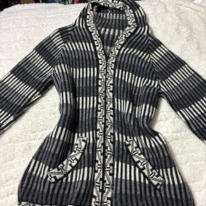 Chic Striped Black and White Cardigan